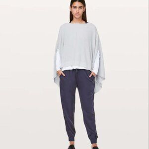 Lululemon Forward Flow Cape